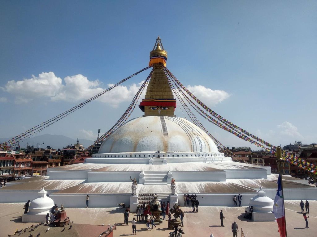 Stupa de Bouddhanath dans la vallée de Katmandou au Népal